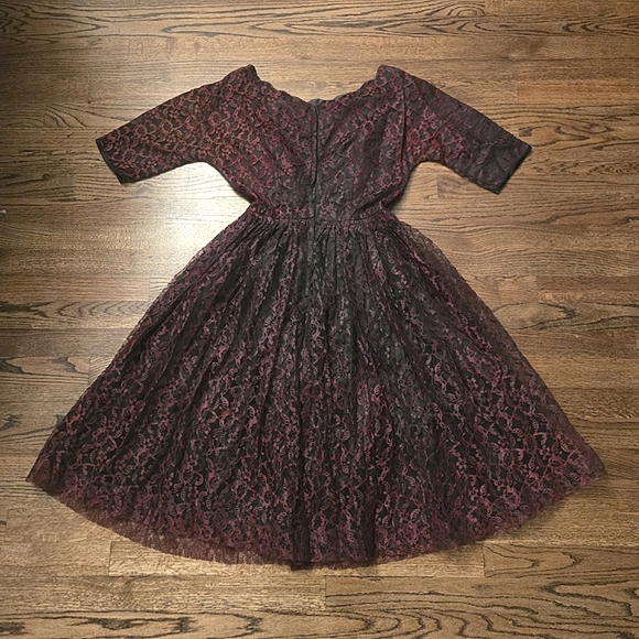 1950s Vintage Lace Party Prom Dress Holiday Christmas - Picture 2 of 8